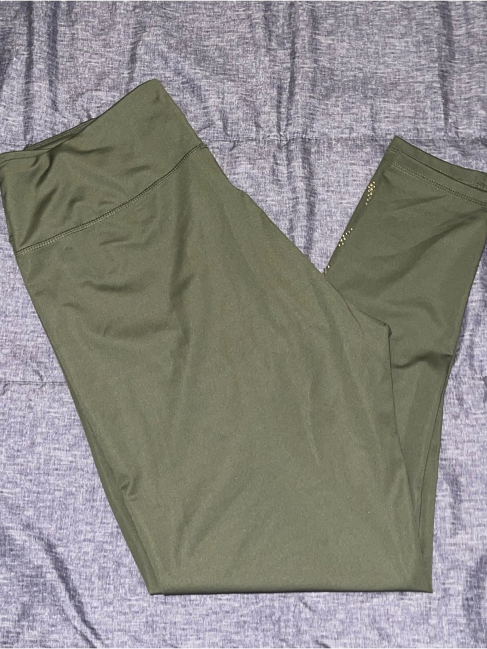 bebe olive active leggings with gold logo-size 2X - Picture 2 of 10